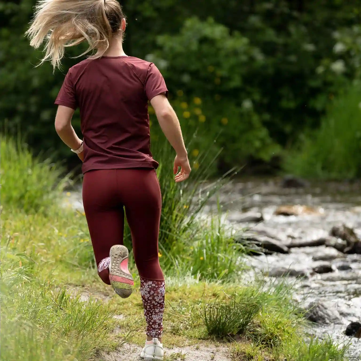 LEGGING RUNNING FEMME BORDEAUX